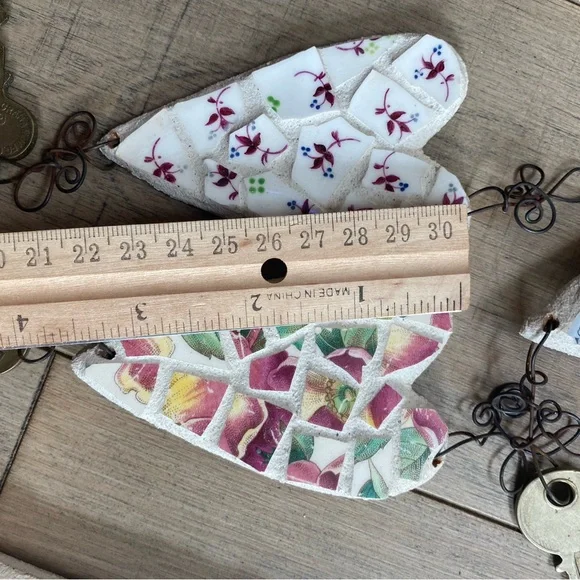 Mirror & 3 Heart Key holders Mosaic China wall art Handmade Victorian Cottage